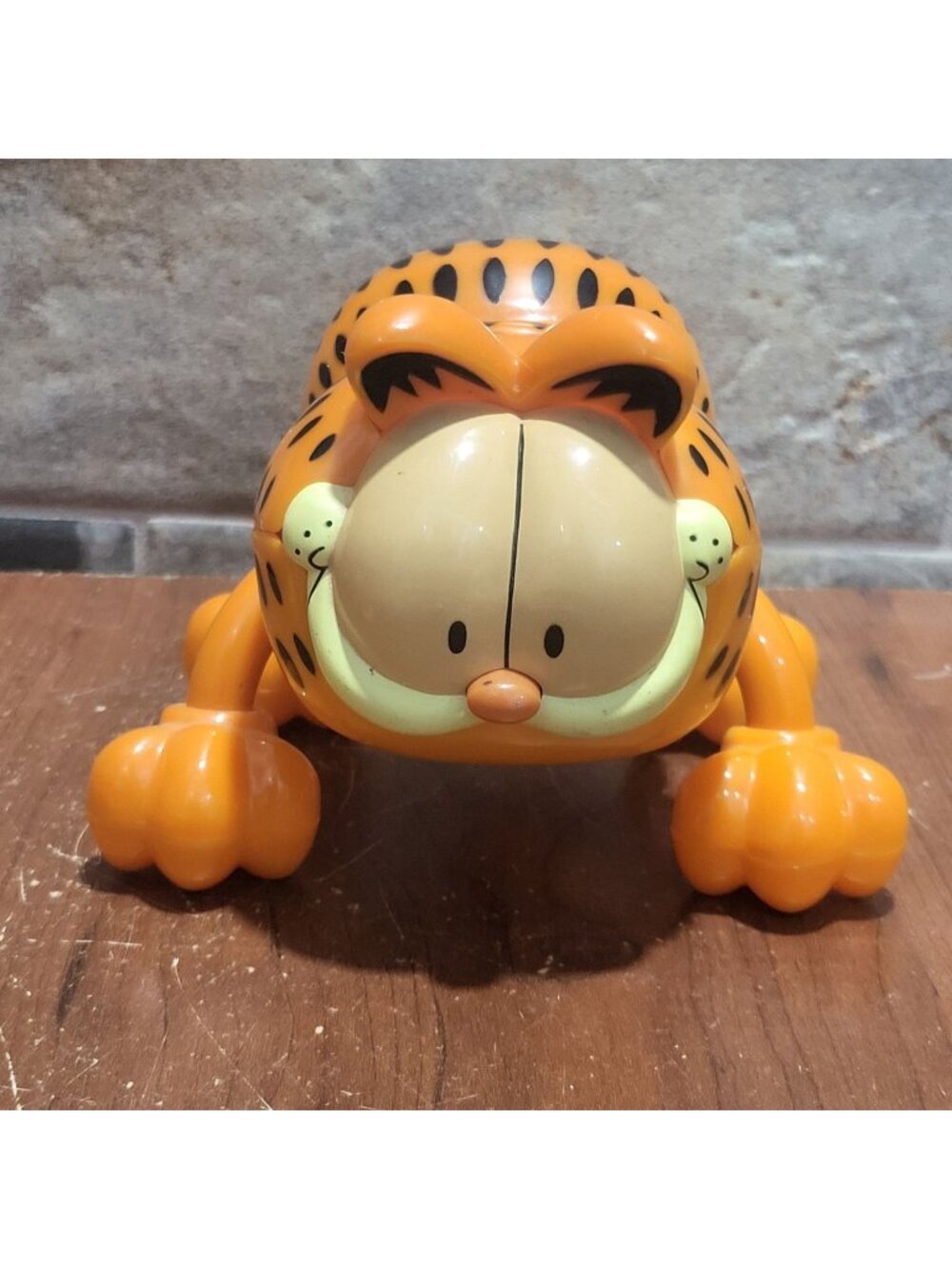 Garfield Hard Plastic Hand Held Massager Massage Not Working For Display Only